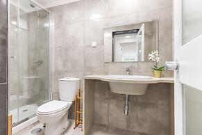 Belem Boutique II by Homing