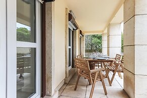 Belem Boutique II by Homing