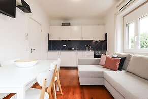 Belem Boutique Viii by Homing