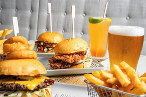 Belmont Hotel Lake Macquarie