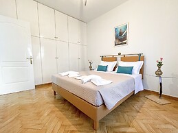 NJ Apartments The Island Edition