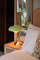 HOLT Magnificent 6BR Villa in Malanquin Golf Club