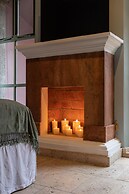 HOLT Magnificent 6BR Villa in Malanquin Golf Club