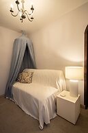 HOLT Magnificent 6BR Villa in Malanquin Golf Club