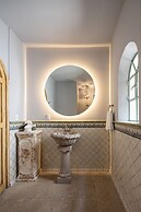 HOLT Magnificent 6BR Villa in Malanquin Golf Club