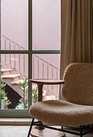 HOLT Magnificent 6BR Villa in Malanquin Golf Club