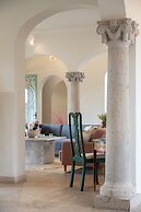 HOLT Magnificent 6BR Villa in Malanquin Golf Club