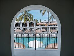 El Tropico Boutique Hotel