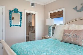 Top Shelf 4 Bedroom Home by RedAwning