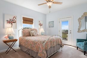 Top Shelf 4 Bedroom Home by RedAwning