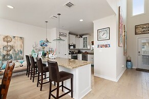 Top Shelf 4 Bedroom Home by RedAwning