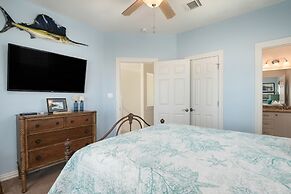 Top Shelf 4 Bedroom Home by RedAwning