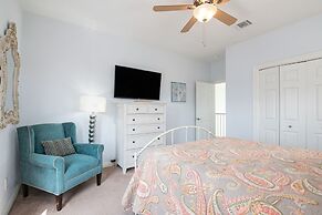 Top Shelf 4 Bedroom Home by RedAwning