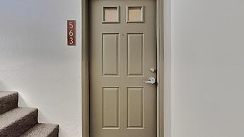 Mountainside 2BR/2BA Just Steps to 3 Spas, Sauna, Pool and Mammoth Mou