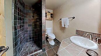 Summer Fun - SLOPESIDE 4BR/3BA with 3 Spas, Pool and Sauna - Perfect f