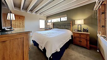 Summer Fun - SLOPESIDE 4BR/3BA with 3 Spas, Pool and Sauna - Perfect f