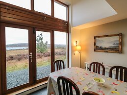 Lough Meela Lodge