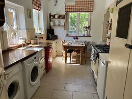Stone Cottages with garden and parking