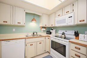 Intercoastal Dreams 102