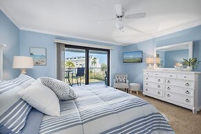 Sea Winds 51 by Distinctive Beach Rentals