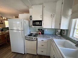 167 Hercules - Sunkissed Cottage