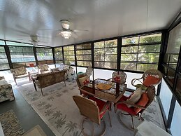 167 Hercules - Sunkissed Cottage