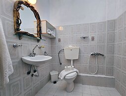 Pavlis Studios Ormos