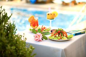 Marbella Beach Hotel