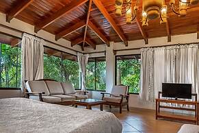 Costa Verde Inn
