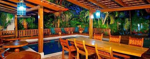 Costa Verde Inn