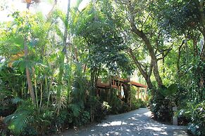Costa Verde Inn
