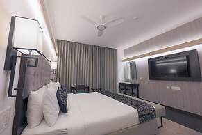 Deccan Serai Grande Gachibowli