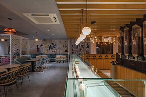 Deccan Serai Grande Gachibowli