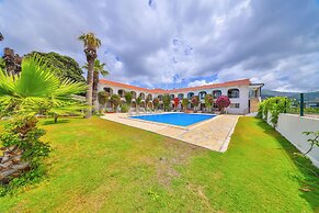 Burc Hotel