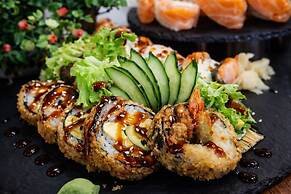 SILONCE Hotels & Restaurant
