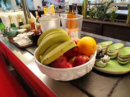 SILONCE Hotels & Restaurant
