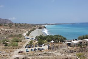 Elegant, Modern With Shared Swimming Pools
