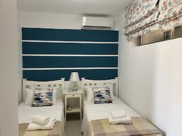 Elegant, Modern With Shared Swimming Pools