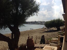 Elegant, Modern With Shared Swimming Pools