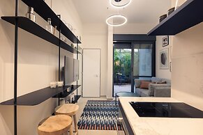 Cozy Apartment with Private Balcony