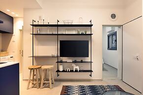 Cozy Apartment with Private Balcony