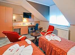Hotel Lama