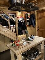 Snowy Mountain Lodge