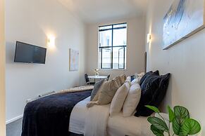 Bright CBD Studio -Near SkyTower-WiFi