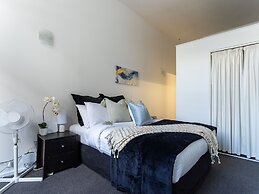 Bright CBD Studio -Near SkyTower-WiFi