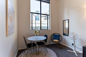 Bright CBD Studio -Near SkyTower-WiFi