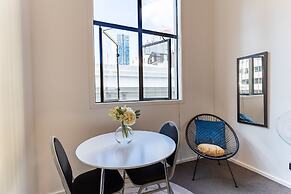 Bright CBD Studio -Near SkyTower-WiFi