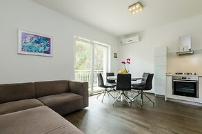 Apartment Lise Mokosica