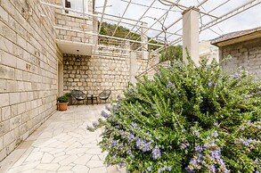 Apartment Lise Mokosica