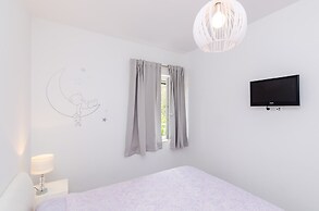 Apartment Lise Mokosica